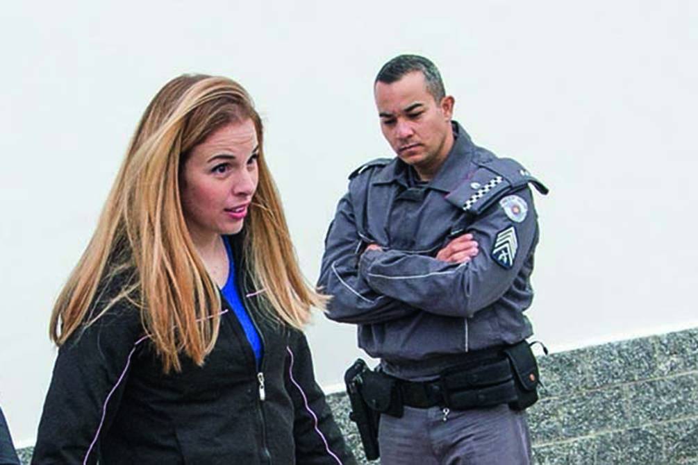De férias da faculdade, Suzane Von Richthofen quer estudar em janeiro