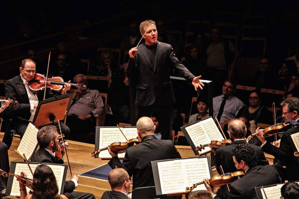 Thierry Fischer está à frente da Osesp esta semana