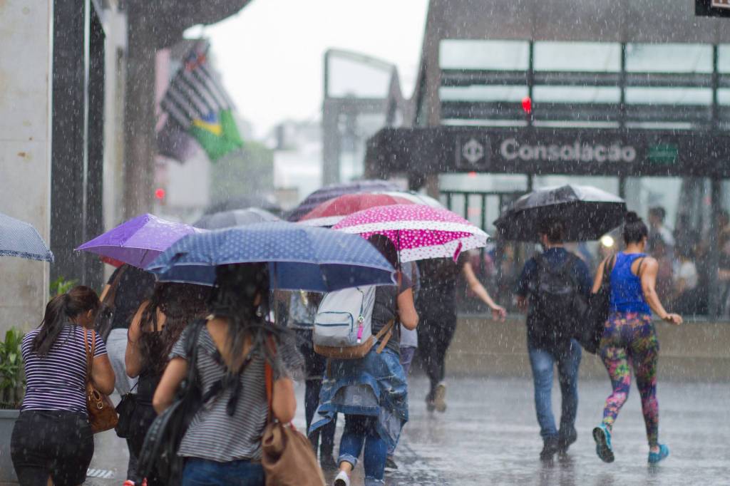 A chuva vai continuar? Confira a previsão para os próximos dias