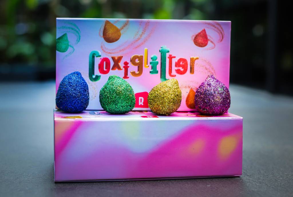 Provamos a coxinha com glitter do Ragazzo