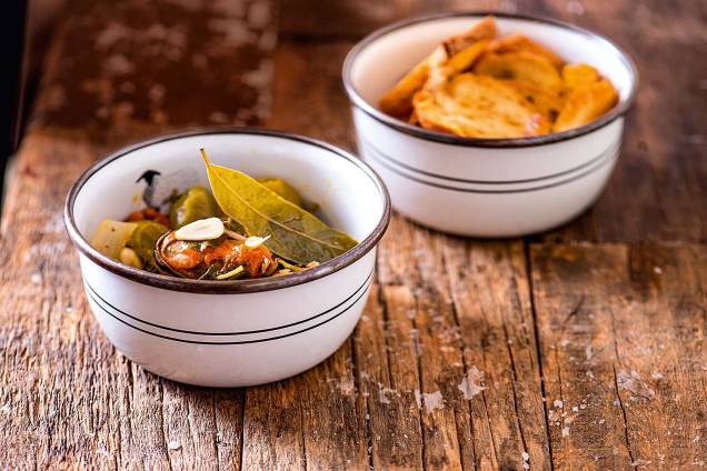 Conserva de mexilhão: vem acompanhado de torrada Conserva de mexilhão: vem acompanhado de torrada