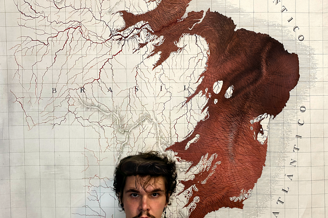 Manto de Luiz Escañuela