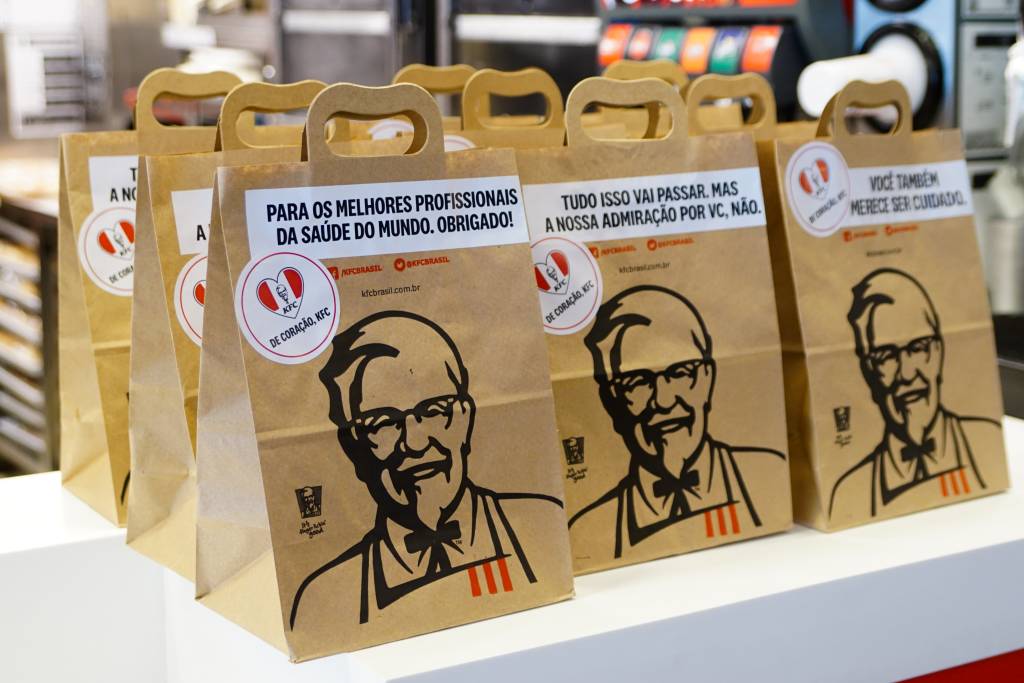 KFC doa 60 000 sanduíches a profissionais de saúde