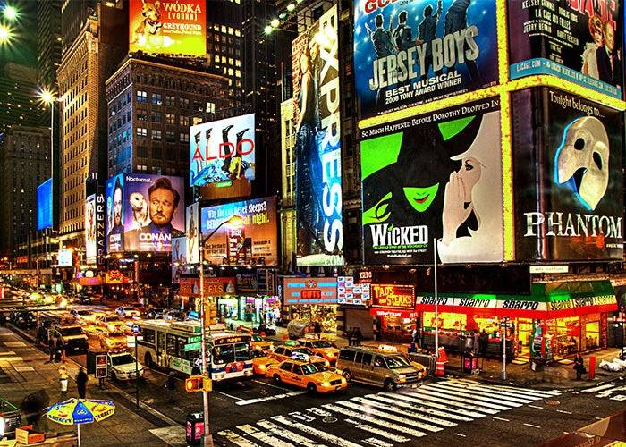 Broadway, de Nova York, tem nova data de reabertura dos teatros