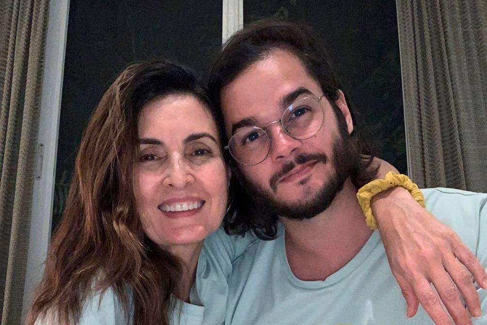 Fátima Bernardes passa por cirurgia para tratar câncer de útero
