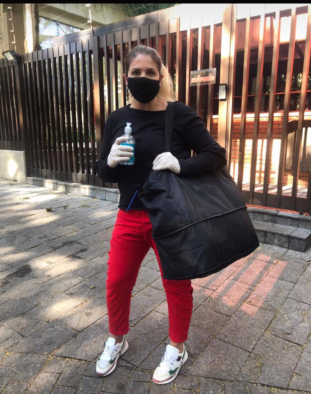 Lojista reclama que sua ideia de dar doces para clientes fieis foi copiada