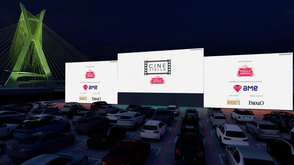 Cinema drive-in tem sessão de Dia dos Namorados em arena na Estaiada