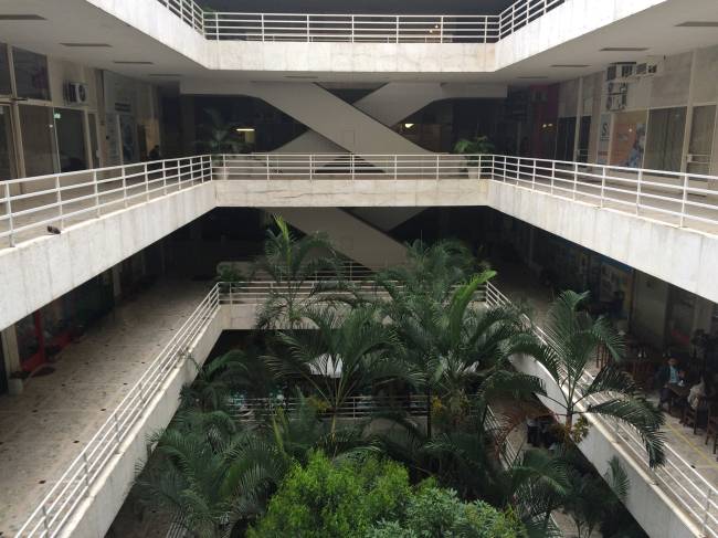 Galeria Metrópole, projeto de 1959, em parceria com Salvador Candia Galeria Metrópole, projeto de 1959, em parceria com Salvador Candia