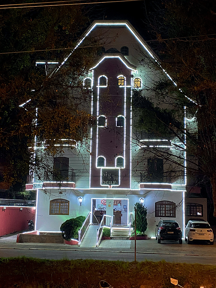 IMG_4403 (1).jpg IMG_4403 (1).jpg