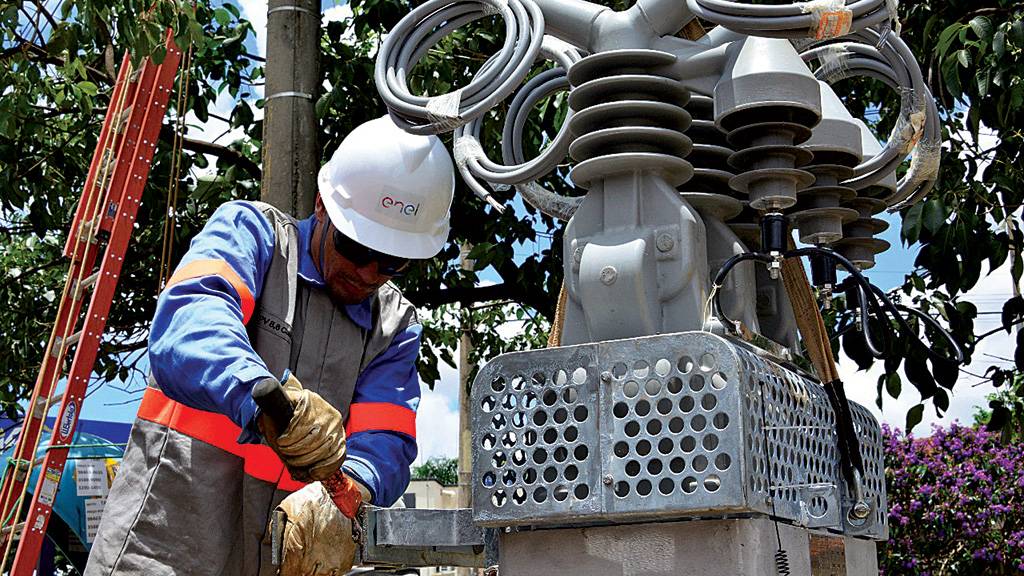 São Paulo ainda tem 14 mil imóveis sem luz