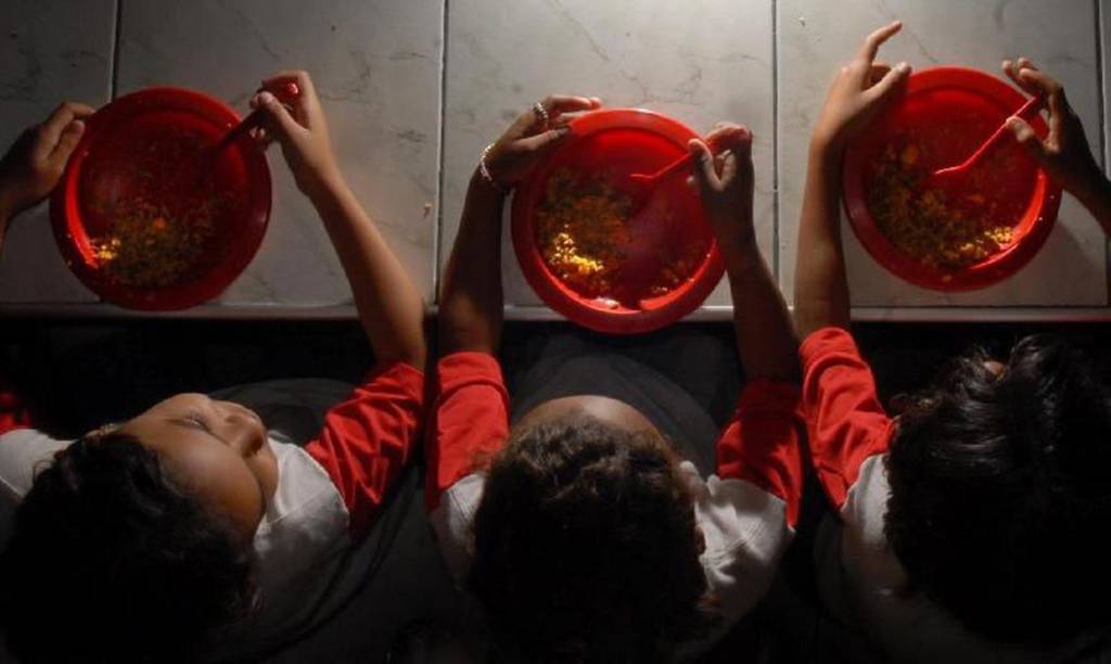 Governo de SP distribuirá merendas extras para 700 mil estudantes