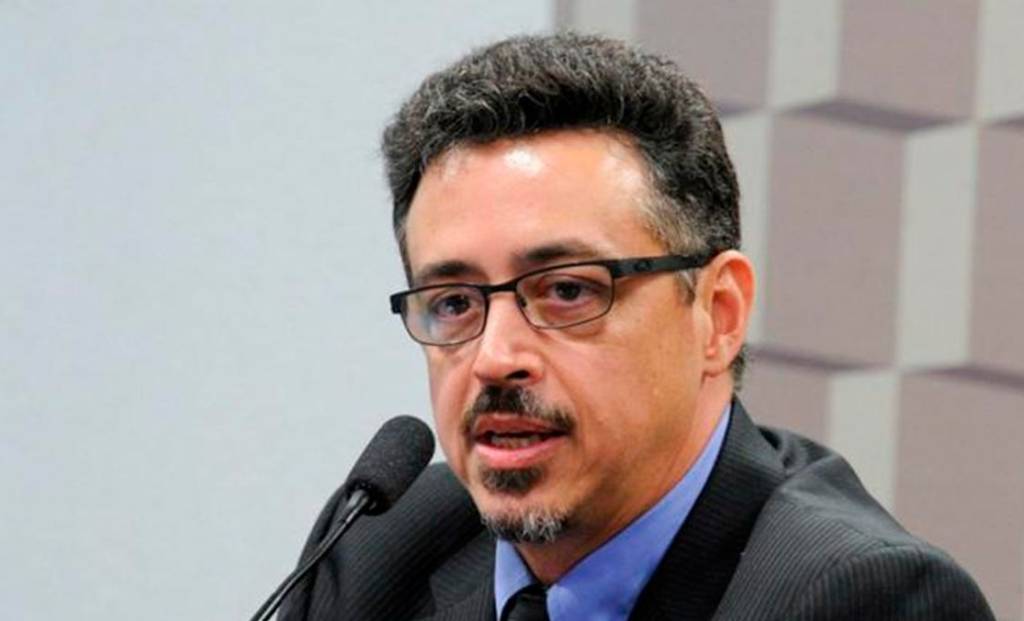 Secretário de SP diz que ‘recebeu carta de alforria’ durante posse de colega negra