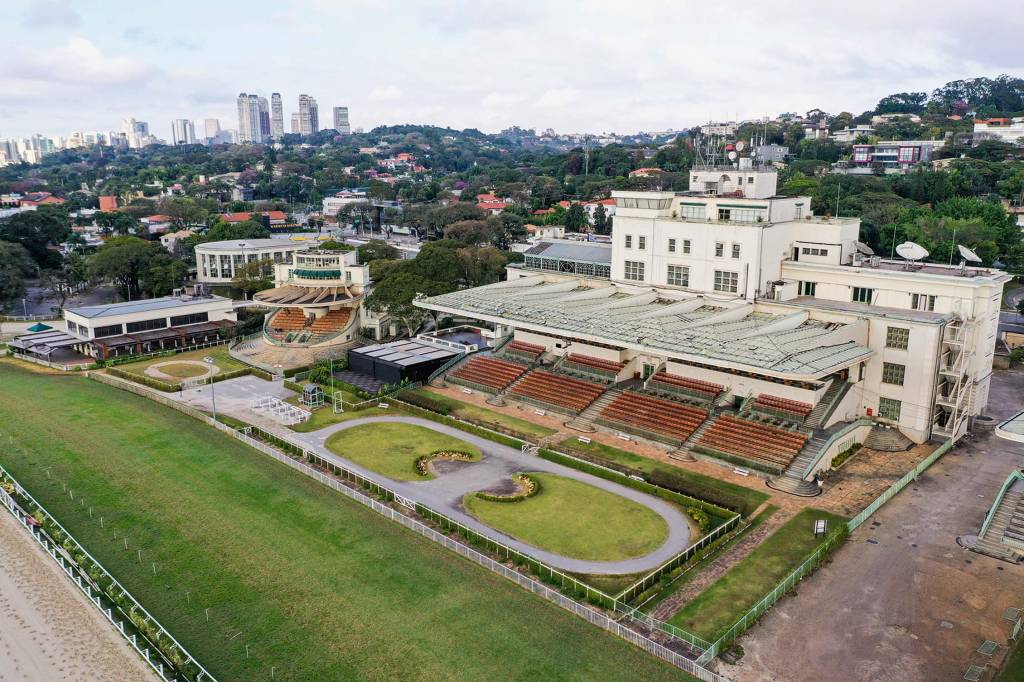 Obras de restauro no Jockey Club ainda precisam de recursos