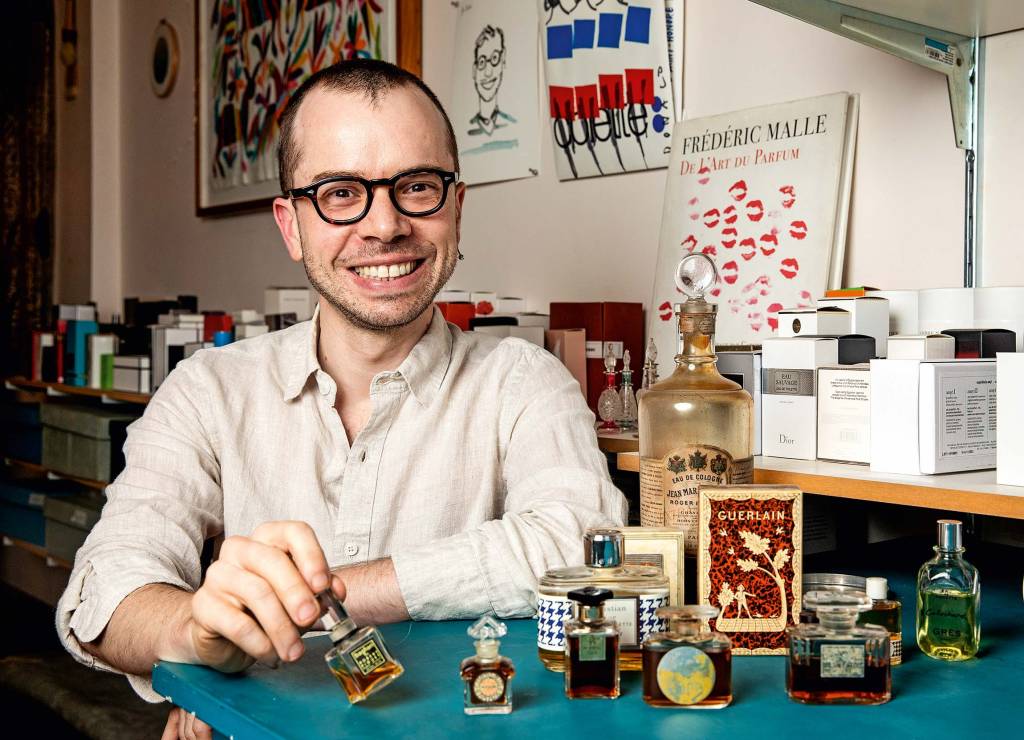 Olfato apurado: especialista ajuda clientes a descobrir o perfume favorito