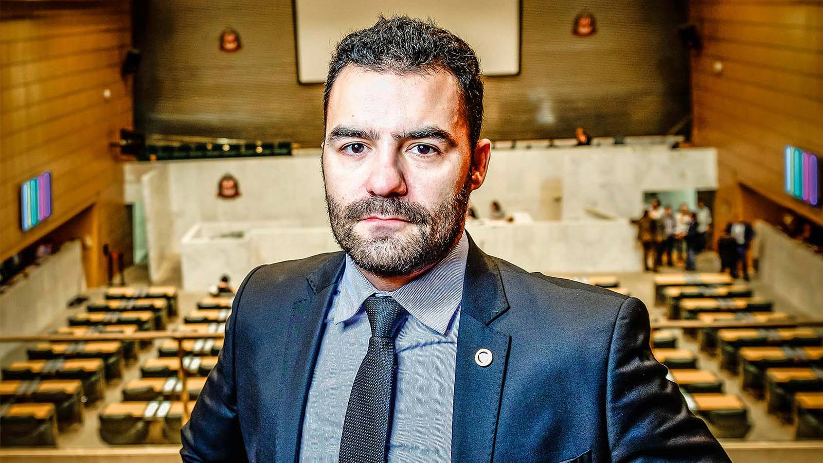 Governo de SP veta projeto que acabava com meia-entrada