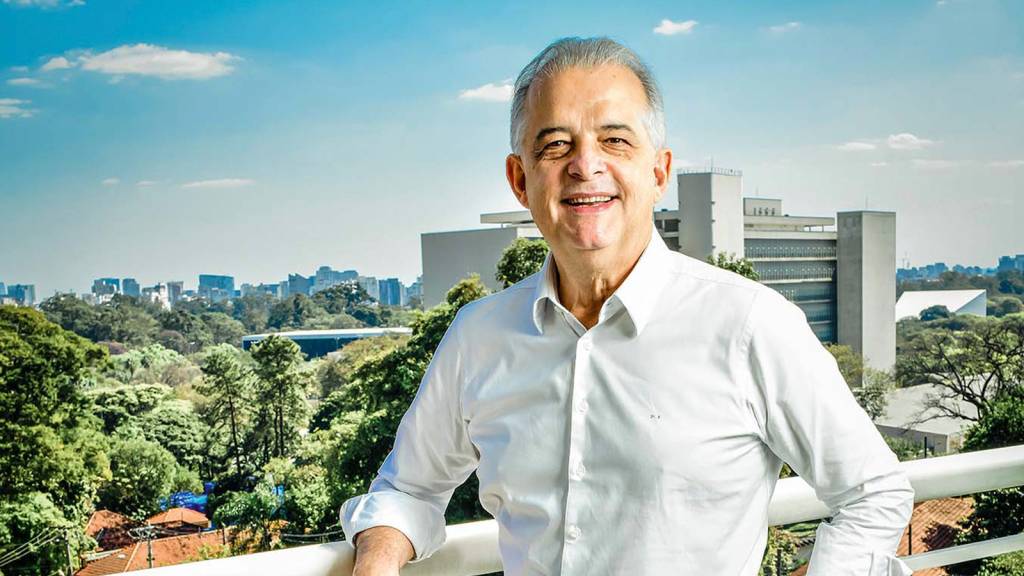 “A prefeitura se tornou uma secretaria do governo do estado”