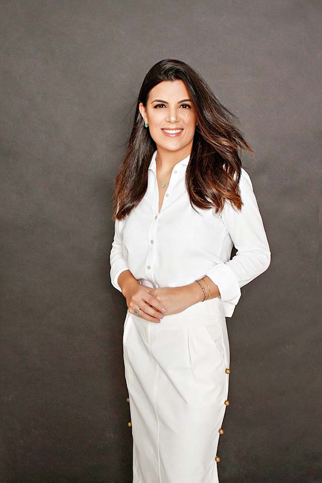 Dra Esthela Oliveira (12) (1).jpeg