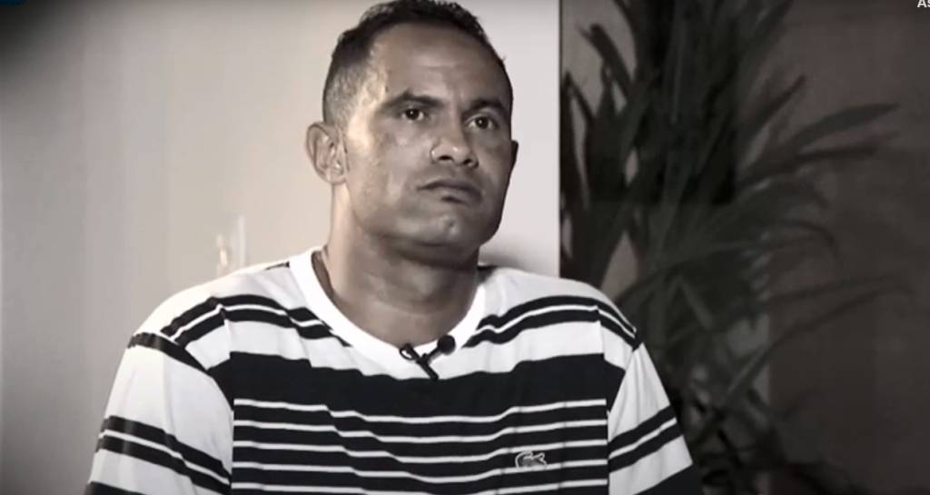 Organizadores de torneio de futebol de várzea barram goleiro Bruno