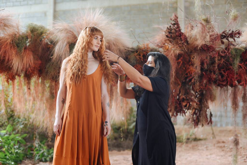 Tintura vegana: salão Laces and Hair apresenta nova coleção com 41 cores
