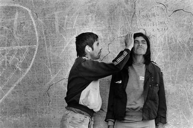 Paz-Errazuriz_FM002579_Infarto-30-Santiago-de-Chile1994_1200px-1024×683 Paz-Errazuriz_FM002579_Infarto-30-Santiago-de-Chile1994_1200px-1024×683