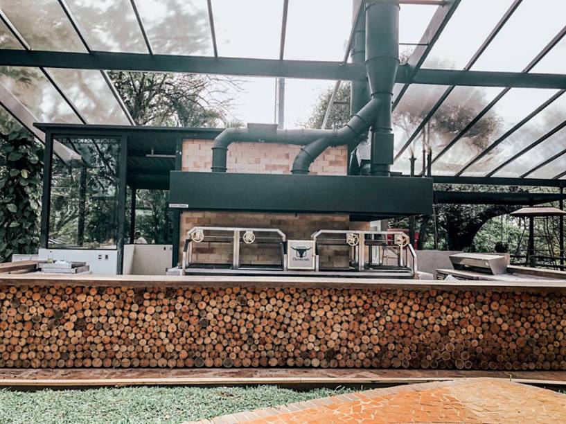 Diferentes estações para grelhados: cardápio é assinado pela consultora Paula Labaki Diferentes estações para grelhados: cardápio é assinado pela consultora Paula Labaki