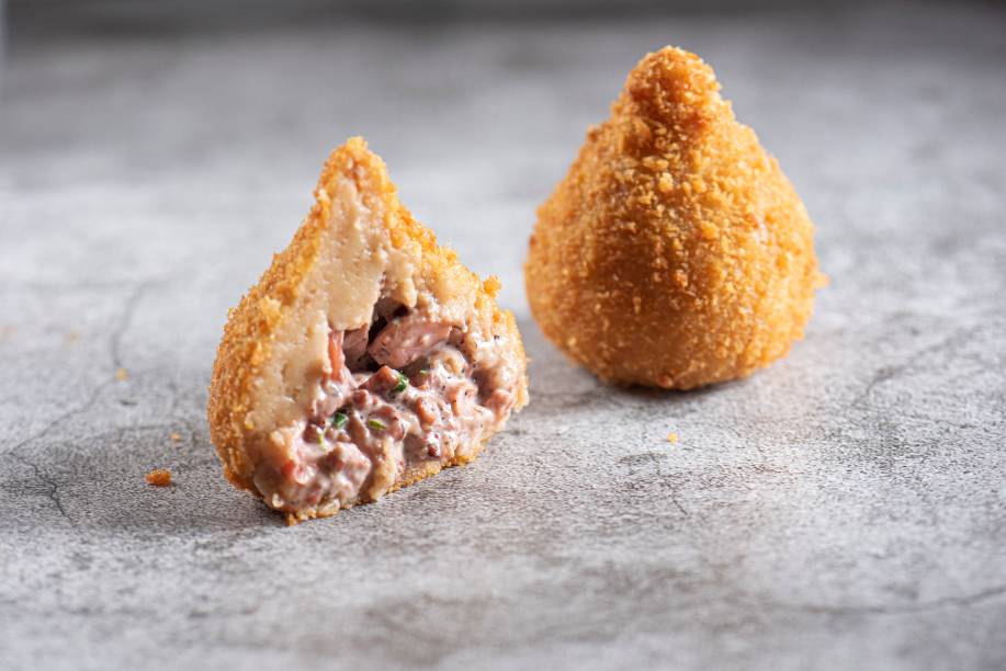 Coxinha: com recheio de polvo