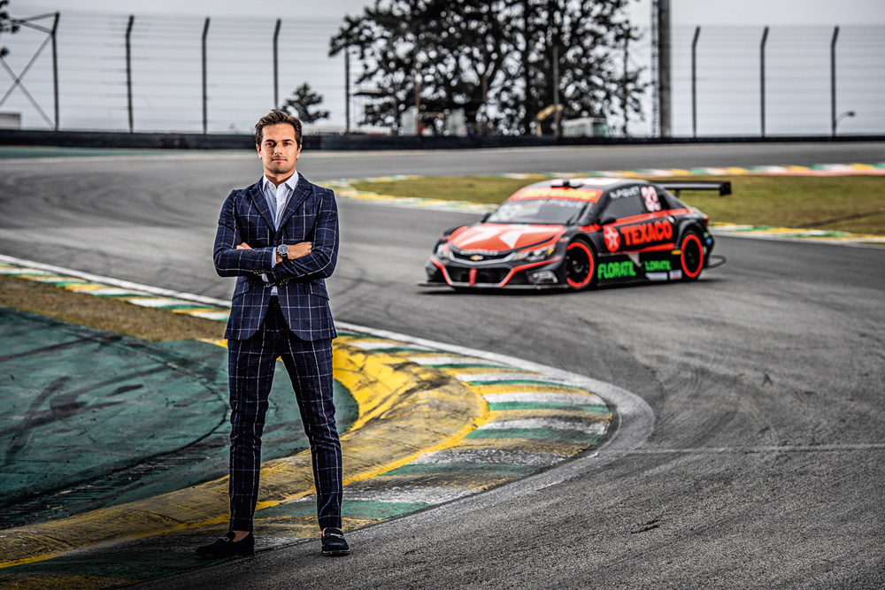 Nelsinho Piquet Jr. cria fábrica customizadora de miniaturas de carros de corrida