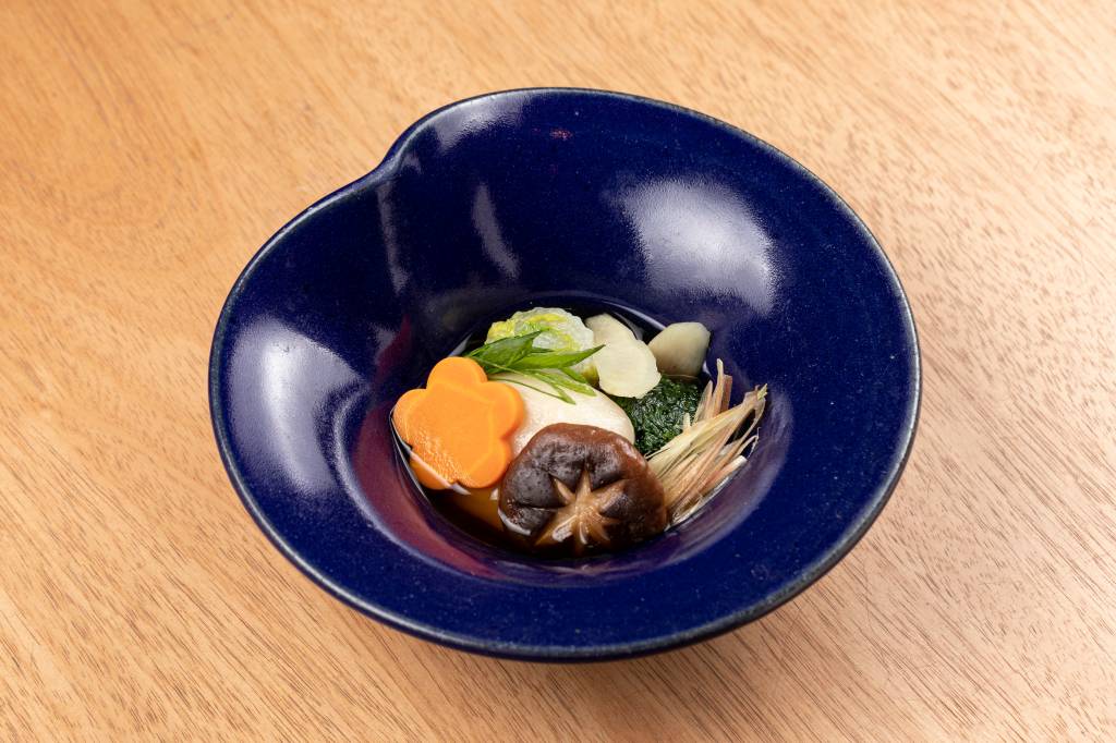 Ozoni – Aizomê Ozoni: sopa para dar sorte