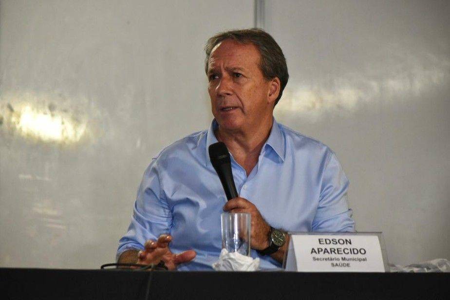 Covid: Secretário prevê recorde na média móvel de casos nesta semana