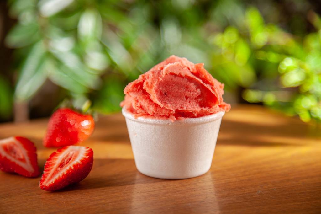 Boas sorveterias para se refrescar nos dias quentes (também por delivery)