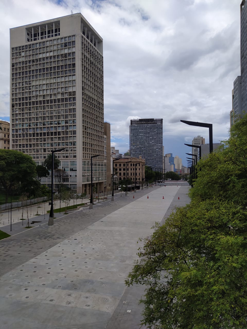 Contrato de reforma do Vale do Anhangabaú é suspenso pela prefeitura