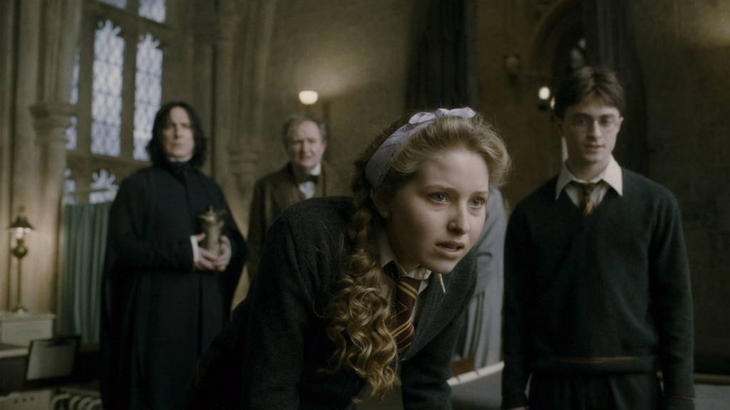 Atriz de ‘Harry Potter’ tem filho de 3 meses internado com Covid-19