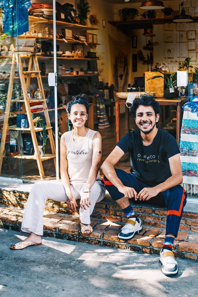 “É mais fácil vender produto com causa do que receber doação”