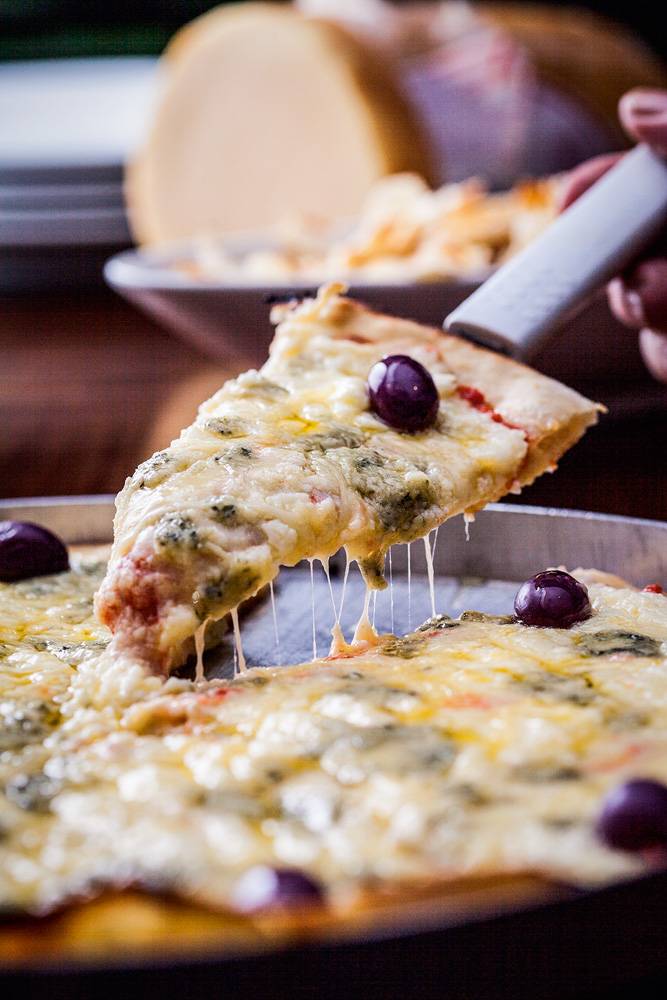 Gosta de pizza de massa fina? Saiba onde pedir