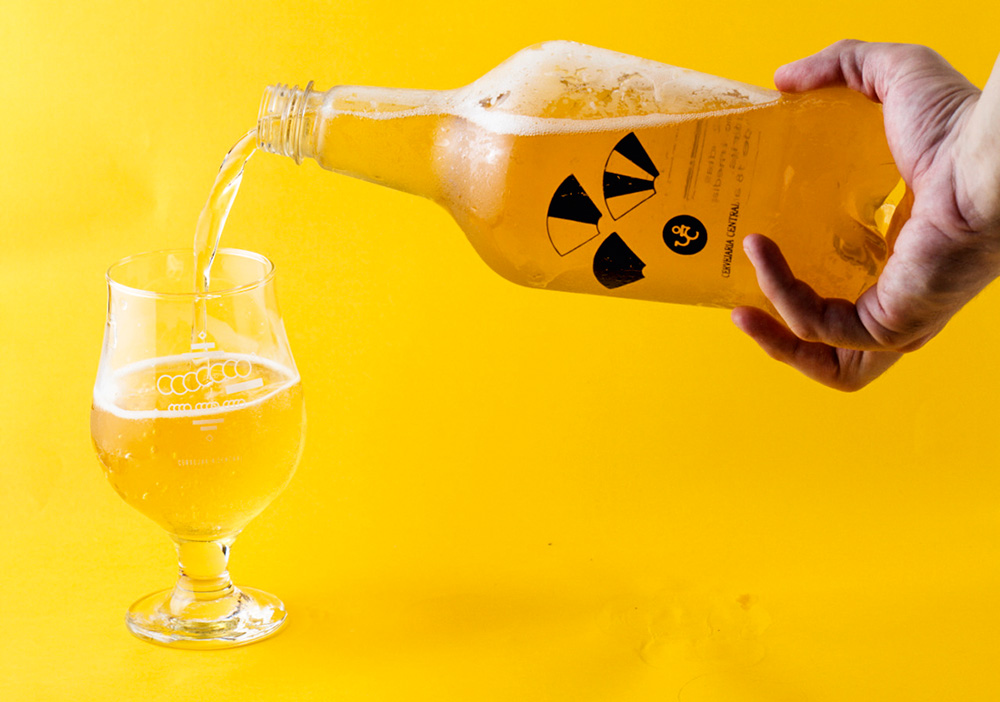 Pilsen mesmo – Cervejaria Central Pilsen mesmo: glower de um litro é entregue em um raio de até cinco quilômetros