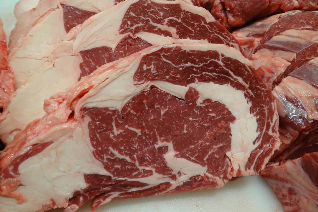 SP isenta ICMS do leite e diminui o imposto sobre a carne