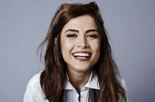 ‘Heterossexualidade era compulsória’, diz Maria Casadevall sobre namorada