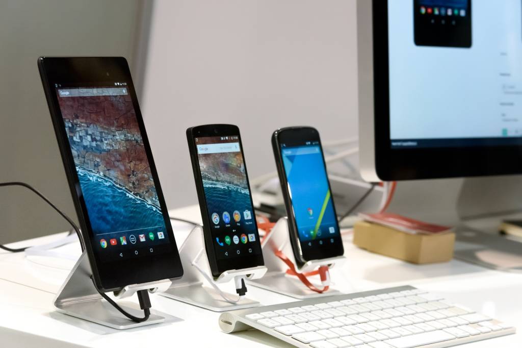 Computadores e celulares têm tarifas de importação reduzidas