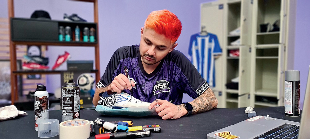 canal Naka De chuteiras a games:customizações de Naka são destaque no YouTube