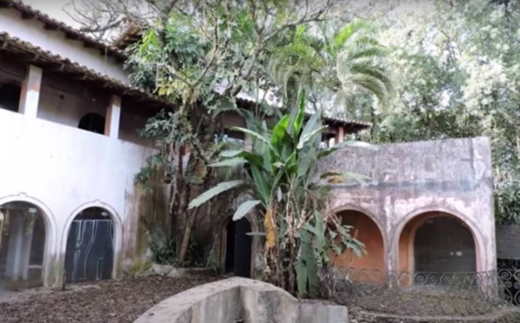 Mansão de Clodovil, em Ubatuba, pode ser demolida