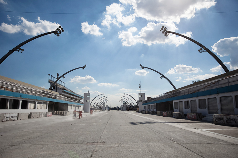 Entorno do Sambódromo do Anhembi tem esquema especial de trânsito