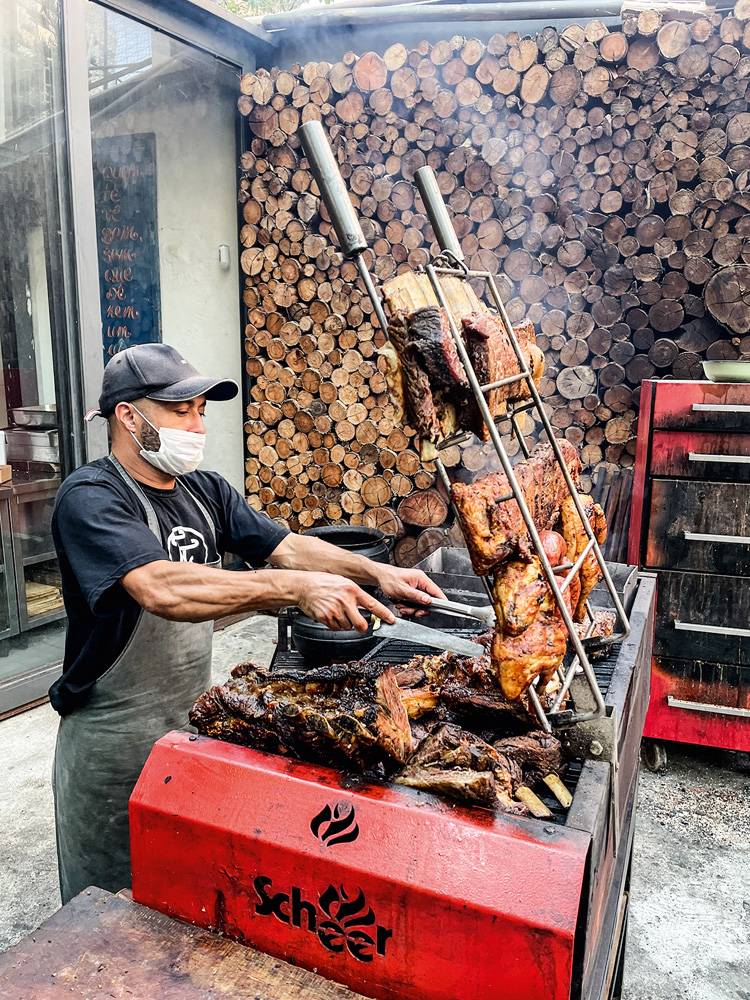 Churrasco à vontade: testei o festival de carnes do Quintana