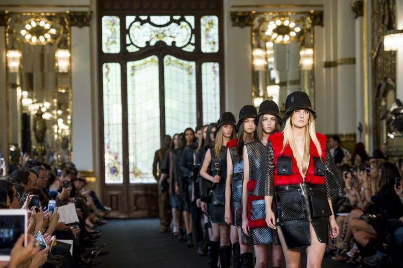 São Paulo Fashion Week tem encontros digitais sobre empreendedorismo