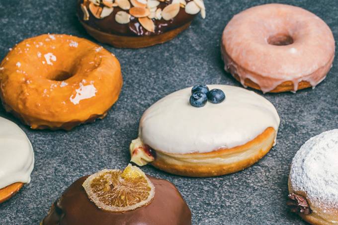 Kez Donuts entrega dezessete versões da rosquinha frita