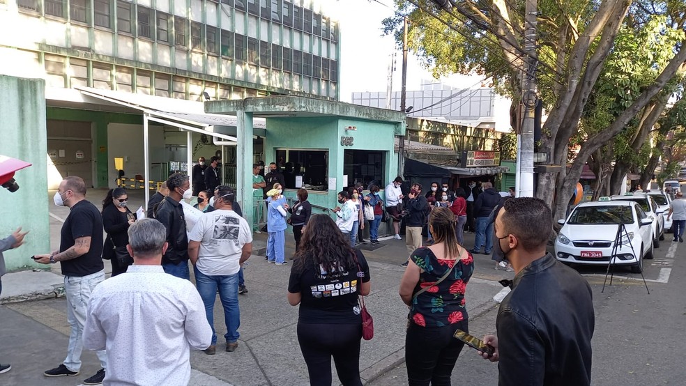 Fechamento de pronto-socorro em hospital da Zona Leste causa protesto