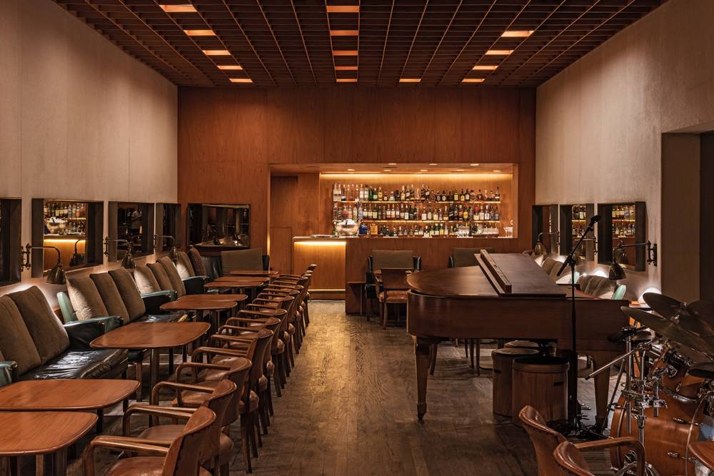 Depois de 17 meses, tradicional bar dos Jardins reabre ao público