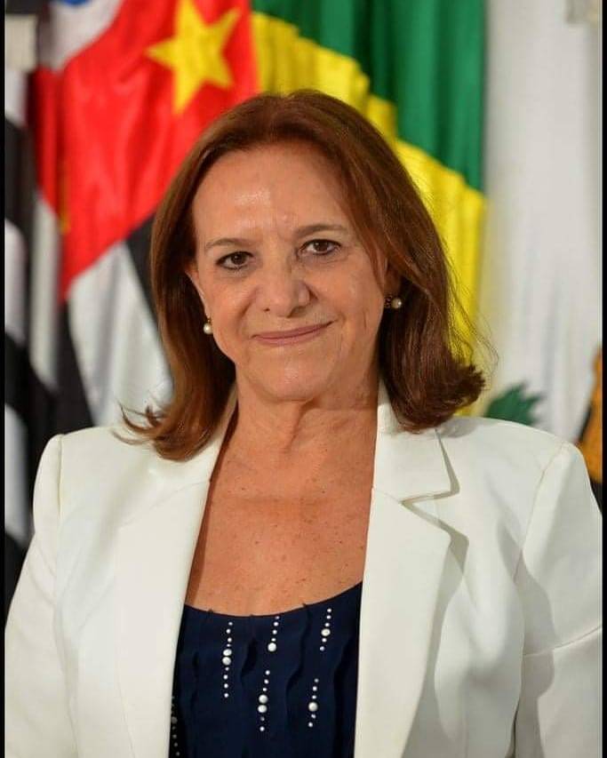 Prefeita do interior paulista morre de câncer aos 75 anos