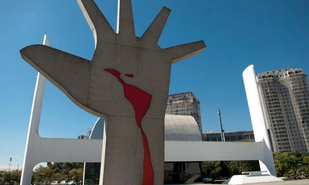 Agenda cultural: Bloco do Silva, Monobloco e ensaios no Anhembi agitam a capital