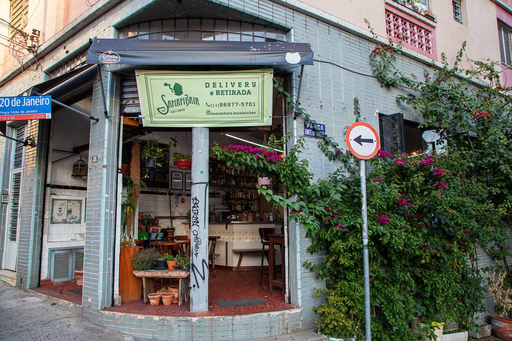 Achados ELO – Samambaia Bar e Lanches Fachada do Samambaia Bar e Lanhes.