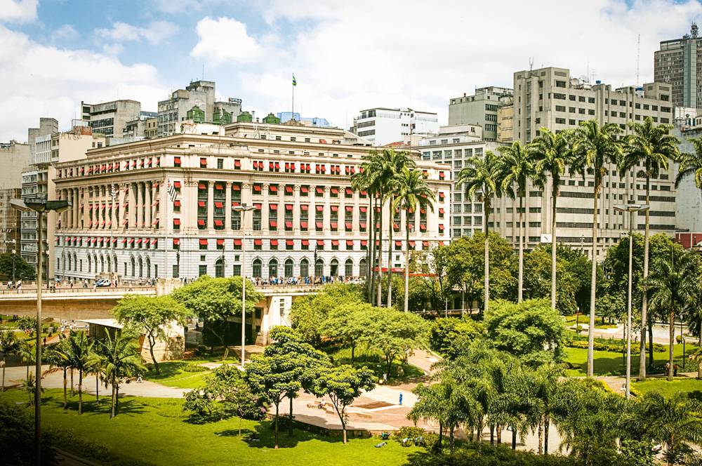 Shopping Light passa por obras, ganha novidades, deixa de cobrar por banheiro e quer atrair classe B